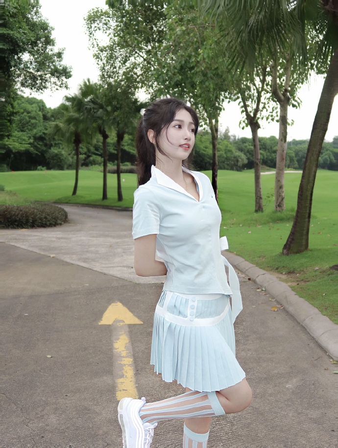 影评配图 · 影视现场感 · 多音轨